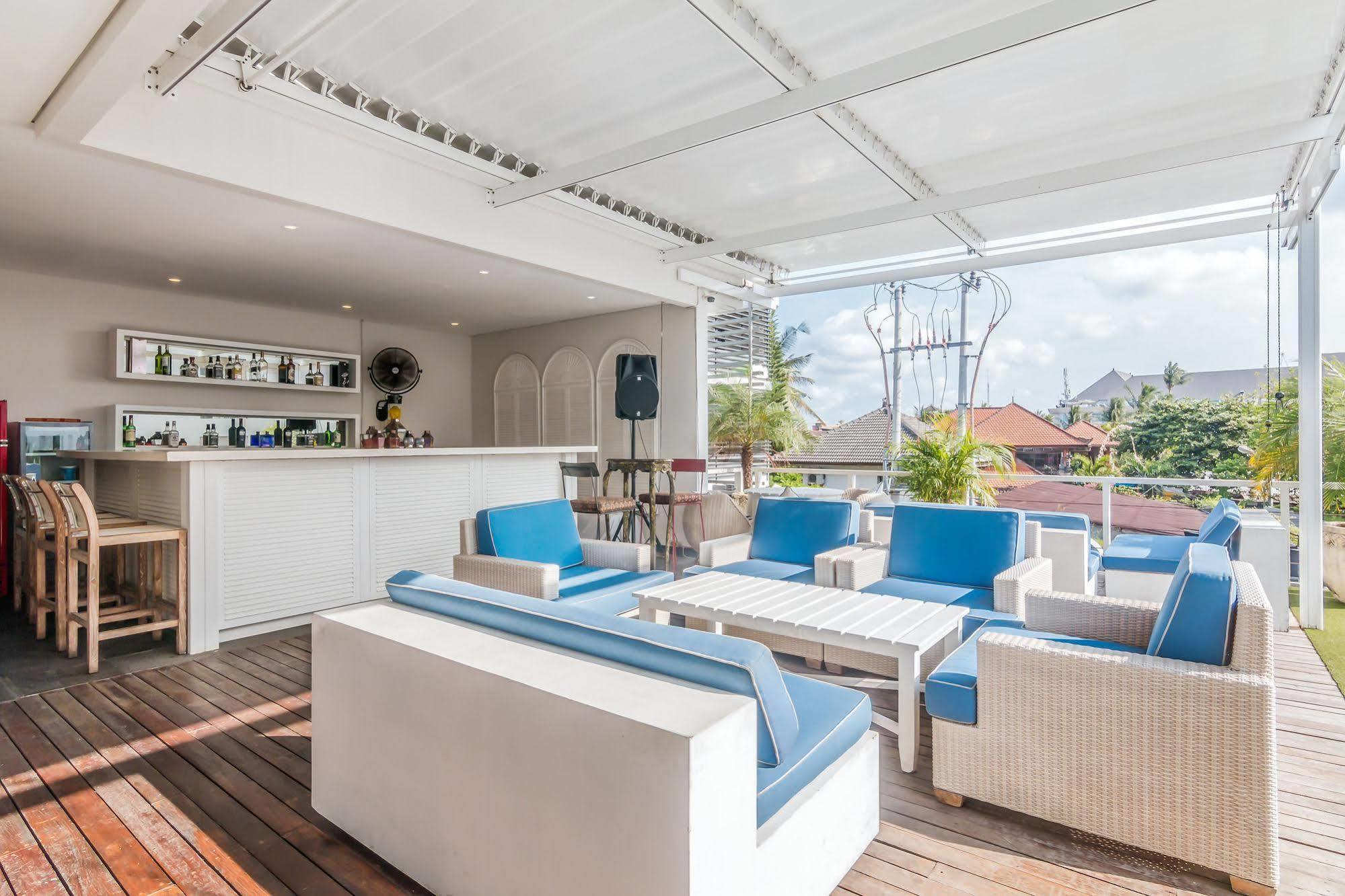 Zen Rooms Kuta Beach Poppies Lane Exterior photo